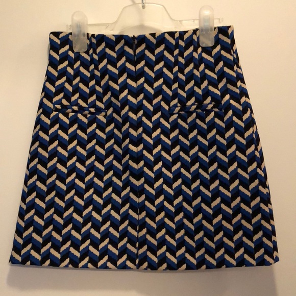 pattern skirt - Picture 3 of 6